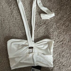 NWT! LE LIS Halter Bandeau Crop Top White - medium